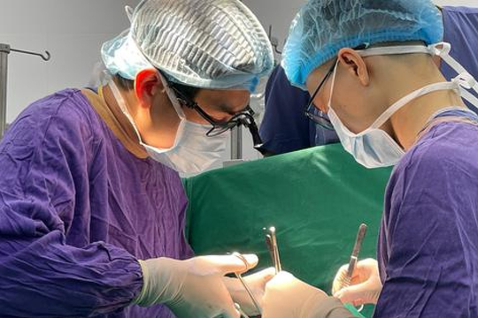 Bệnh viện Việt Đức cạn vật tư y tế, bệnh nhân phải hoãn lịch mổ