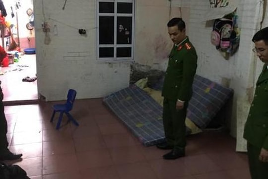 Phê chuẩn khởi tố 2 "bảo mẫu" đánh đập bé trai 17 tháng tuổi tử vong về tội Giết người