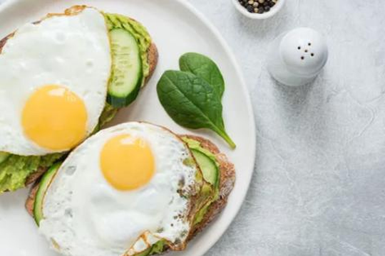 5 món ăn sáng giúp giảm cân và đẩy lùi lão hóa