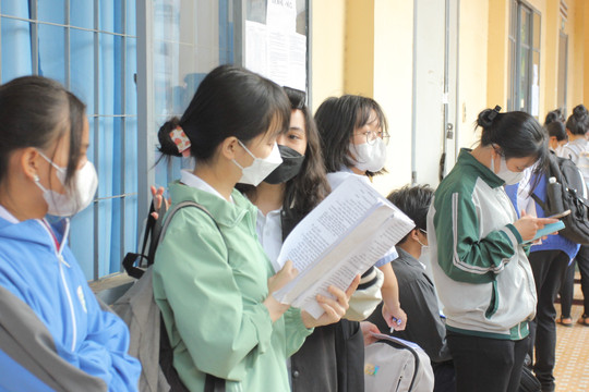Hơn 1.100 học sinh THPT tham dự kỳ thi chọn học sinh giỏi tỉnh Đắk Lắk