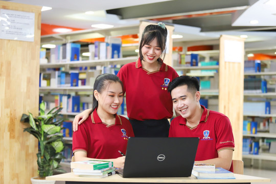 Trường ĐH Nguyễn Tất Thành có 4 chương trình đào tạo đạt 5 sao UPM