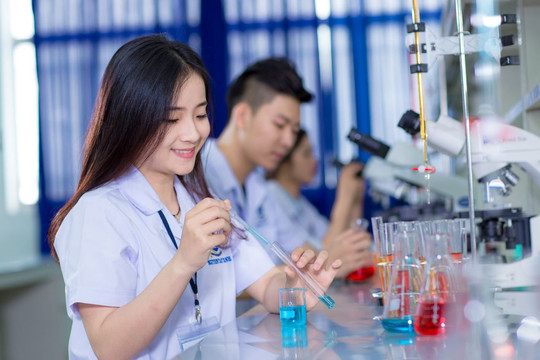 Thêm 4 chương trình đào tạo của Trường Đại học Nguyễn Tất Thành đạt 5 sao