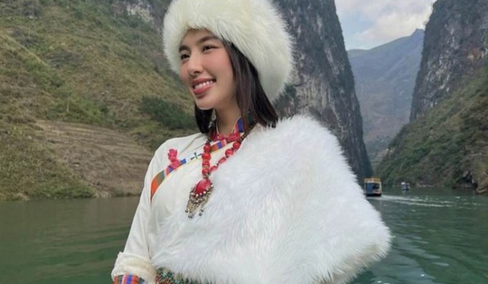 Tranh cãi việc hoa hậu Thuỳ Tiên mặc đồ Mông Cổ ở sông Nho Quế