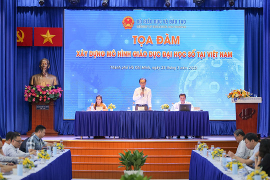 Tìm kiếm mô hình giáo dục đại học số phù hợp nhất với Việt Nam