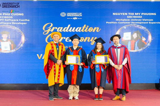 Greenwich Việt Nam trao bằng tốt nghiệp cho sinh viên tại Cần Thơ