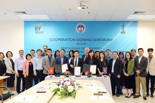 ICAEW, EY Việt Nam và NEU hợp tác phát triển nguồn nhân lực