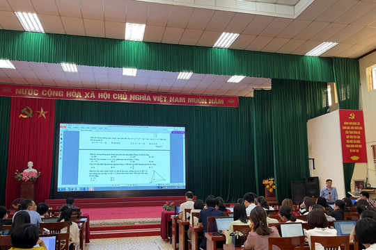 Lạng Sơn bồi dưỡng 152 giáo viên công tác ôn thi tốt nghiệp THPT