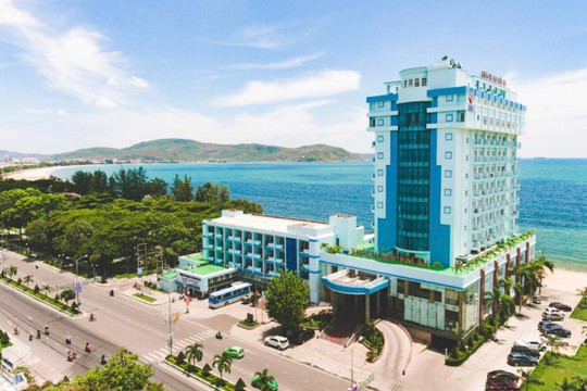 8 khách sạn gần biển rẻ nhất Quy Nhơn