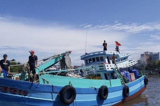 1 chủ tàu cá ở Kiên Giang bị phạt hơn 2,3 tỉ đồng