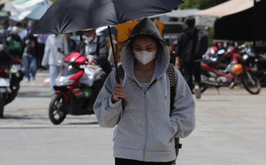 Thời tiết ngày 4/4: Nắng nóng trải khắp 3 miền, có nơi trên 38 độ C