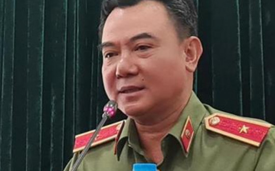 Cựu phó giám đốc công an TP Hà Nội cầm hơn 2,6 triệu USD để "chạy án"