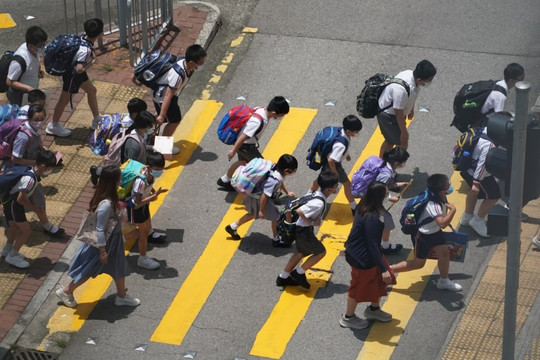 Trường ở Hong Kong khủng hoảng vì không tuyển nổi 16 học sinh
