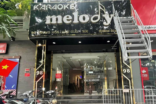 Hà Nội tiếp tục cấp phép dịch vụ karaoke