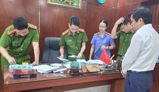 Đà Nẵng: Khởi tố Chủ tịch UBND quận Cẩm Lệ
