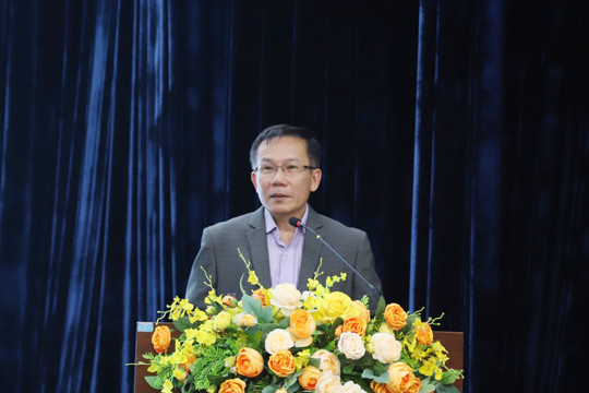 GS Nguyễn Ngọc Thành được Ba Lan trao Huân chương Công trạng