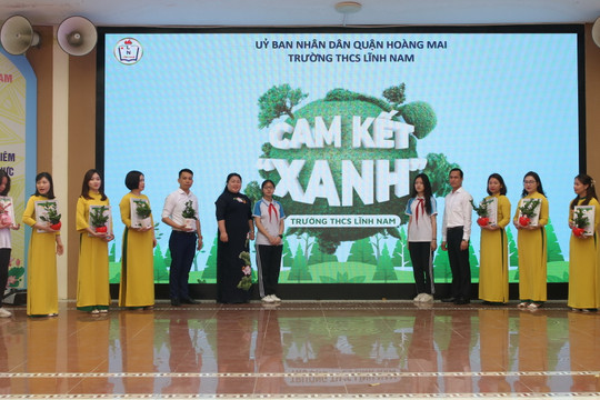 Lan tỏa phong trào xanh hóa trường học tại Hà Nội