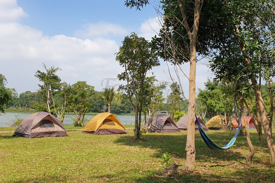 Những địa điểm cắm trại tại Hà Nội khiến du khách mê mẩn