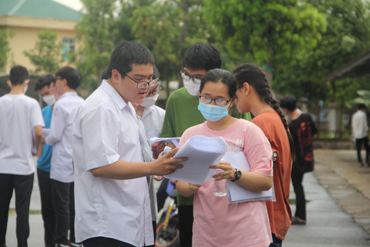 Hà Tĩnh tổ chức thi thử tốt nghiệp THPT cho học sinh lớp 12