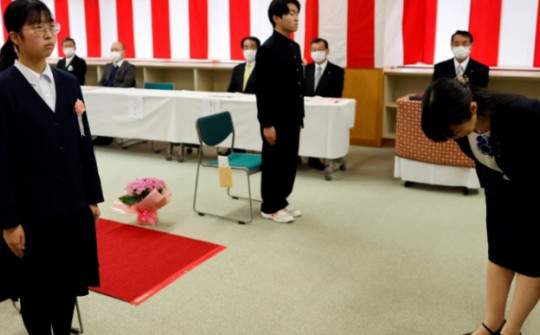 Nhiều trường học Nhật Bản đóng cửa do già hóa dân số