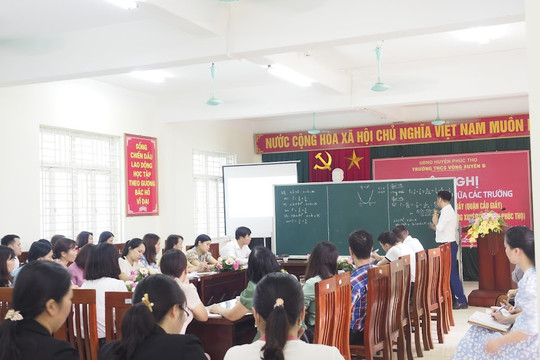 Trường học Hà Nội trao đổi chuyên môn đổi mới công tác dạy và học