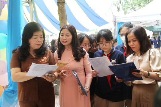 Học sinh Hà Nội tích cực hưởng ứng ngày hội đọc sách