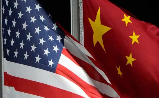 Mỹ và Trung Quốc đứng đầu bảng các nước nợ công