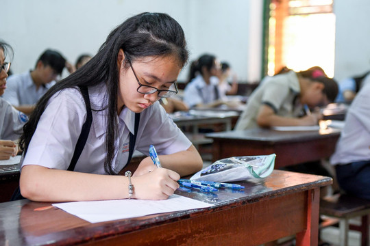 Thí sinh thi vào lớp 10 tại Hà Nội được đổi khu vực tuyển sinh