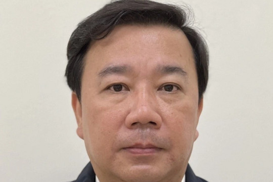 Cựu Phó Chủ tịch Hà Nội Chử Xuân Dũng bị cáo buộc 7 lần nhận hối lộ