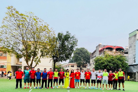 Trường Tiểu học Xuân Đỉnh tổ chức ngày hội Thể dục thể thao