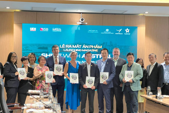 Trường ĐH Kinh tế TPHCM ra mắt ấn phẩm Shine With Australia