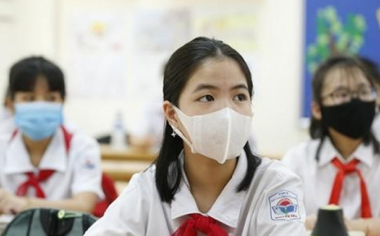 Hà Nội: Khuyến khích học sinh đeo khẩu trang từ nhà đến trường