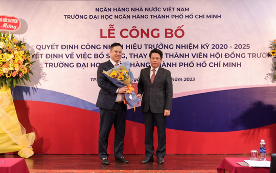 PGS.TS Nguyễn Đức Trung làm Hiệu trưởng Trường ĐH Ngân hàng TPHCM