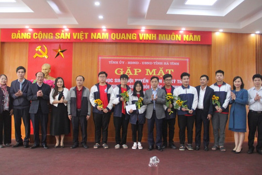 Hà Tĩnh có 2 học sinh tham dự các kỳ thi quốc tế