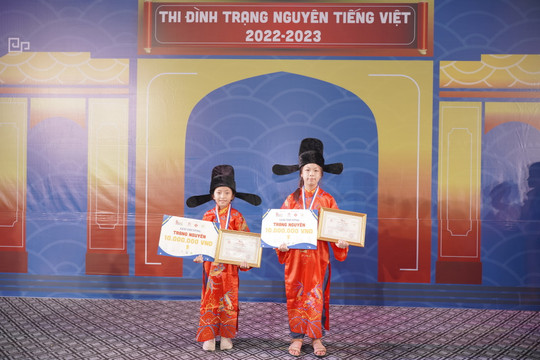 Trao giải cuộc thi Trạng nguyên Tiếng Việt năm 2023