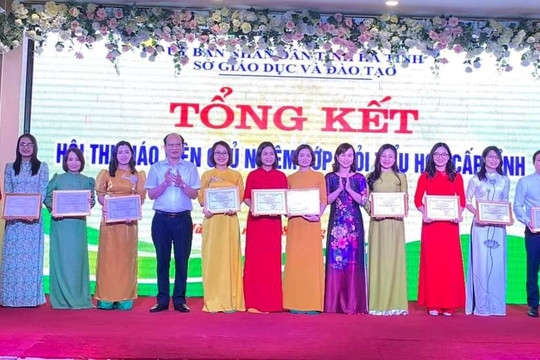 Hàng trăm thí sinh dự hội thi giáo viên chủ nhiệm lớp giỏi ở Hà Tĩnh 