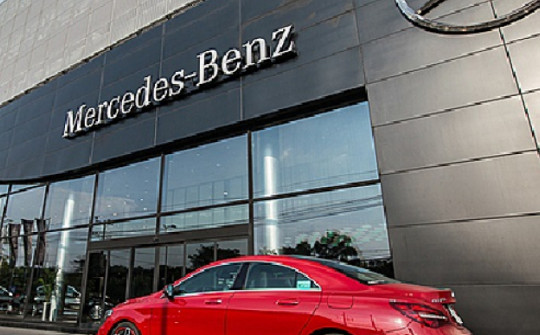 Quý 1, đại gia phân phối Mercedes-Benz bốc hơi 92% lợi nhuận