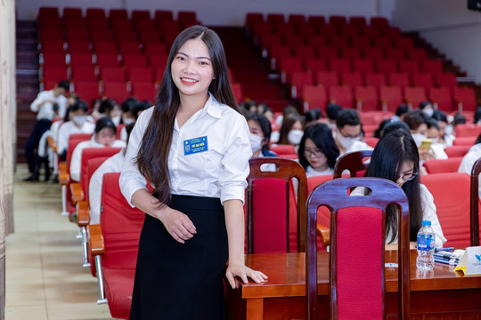 Nữ sinh Thái Nguyên nỗ lực theo đuổi ước mơ làm bác sĩ