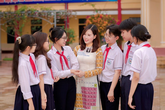 Nam Định đưa chuyển đổi số vào quản lý và giảng dạy trong nhà trường