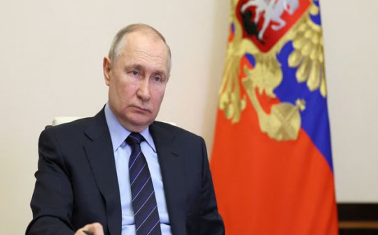 Các tập đoàn khổng lồ toát mồ hôi vì lệnh mới của tổng thống Nga Putin