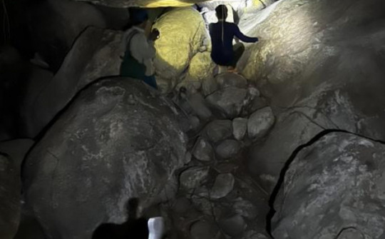 Tìm thấy hiện vật sau 50 năm ở hầm địa đạo Gia Lai