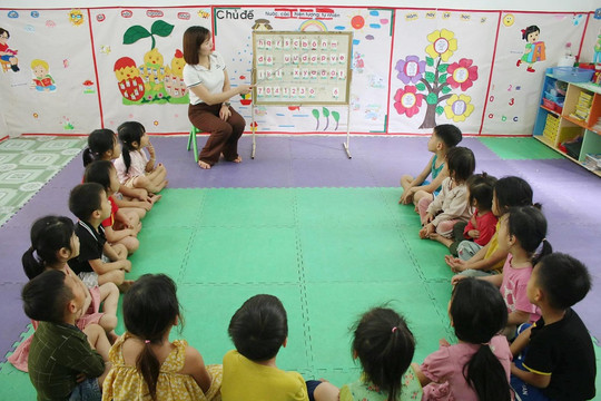 Nhiều giải pháp tăng cường tiếng Việt cho học sinh vùng khó