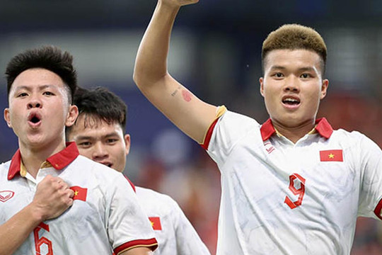 Tứ đại gia bóng đá SEA Games tranh bá, U22 Việt Nam "tọa sơn quan hổ đấu"
