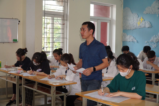 Hơn 30 nghìn học sinh lớp 12 Nghệ An thi thử tốt nghiệp THPT