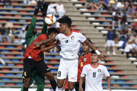 Trực tiếp bóng đá U22 Timor Leste - U22 Indonesia: Vô-lê nâng tỷ số lên 3-0 (SEA Games)