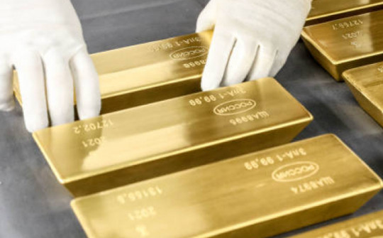 Dự báo giá vàng ngày 8/5: Lao dốc không phanh, các ngân hàng trung ương tăng cường mua vàng