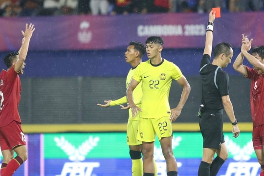 Trực tiếp họp báo U22 Malaysia - U22 Việt Nam: HLV Elavarasan nói về thất bại