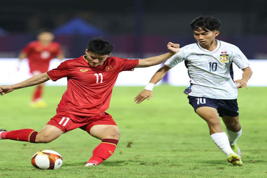 Trực tiếp bóng đá U22 Việt Nam - U22 Malaysia: Văn Tùng mở tỷ số (SEA Games)
