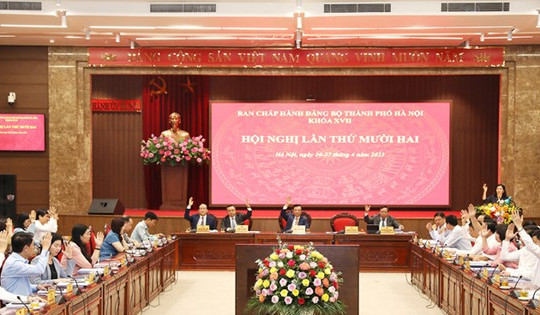 Thành ủy Hà Nội quy định về cán bộ lãnh đạo nghỉ hưu đi nước ngoài, tiếp khách quốc tế