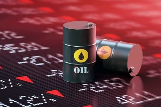 Giá xăng dầu hôm nay 10/5: Nhiều yếu tố bất lợi khiến dầu giảm giá