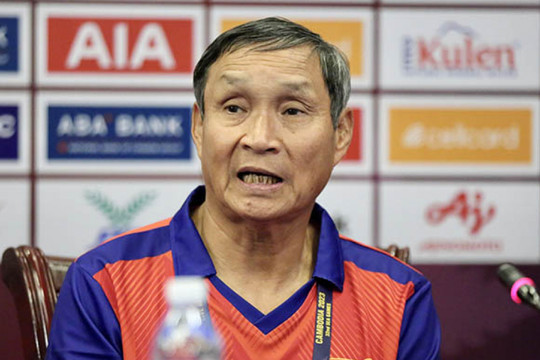 Họp báo bán kết: HLV Mai Đức Chung coi Campuchia mạnh như Thái Lan (SEA Games 32)